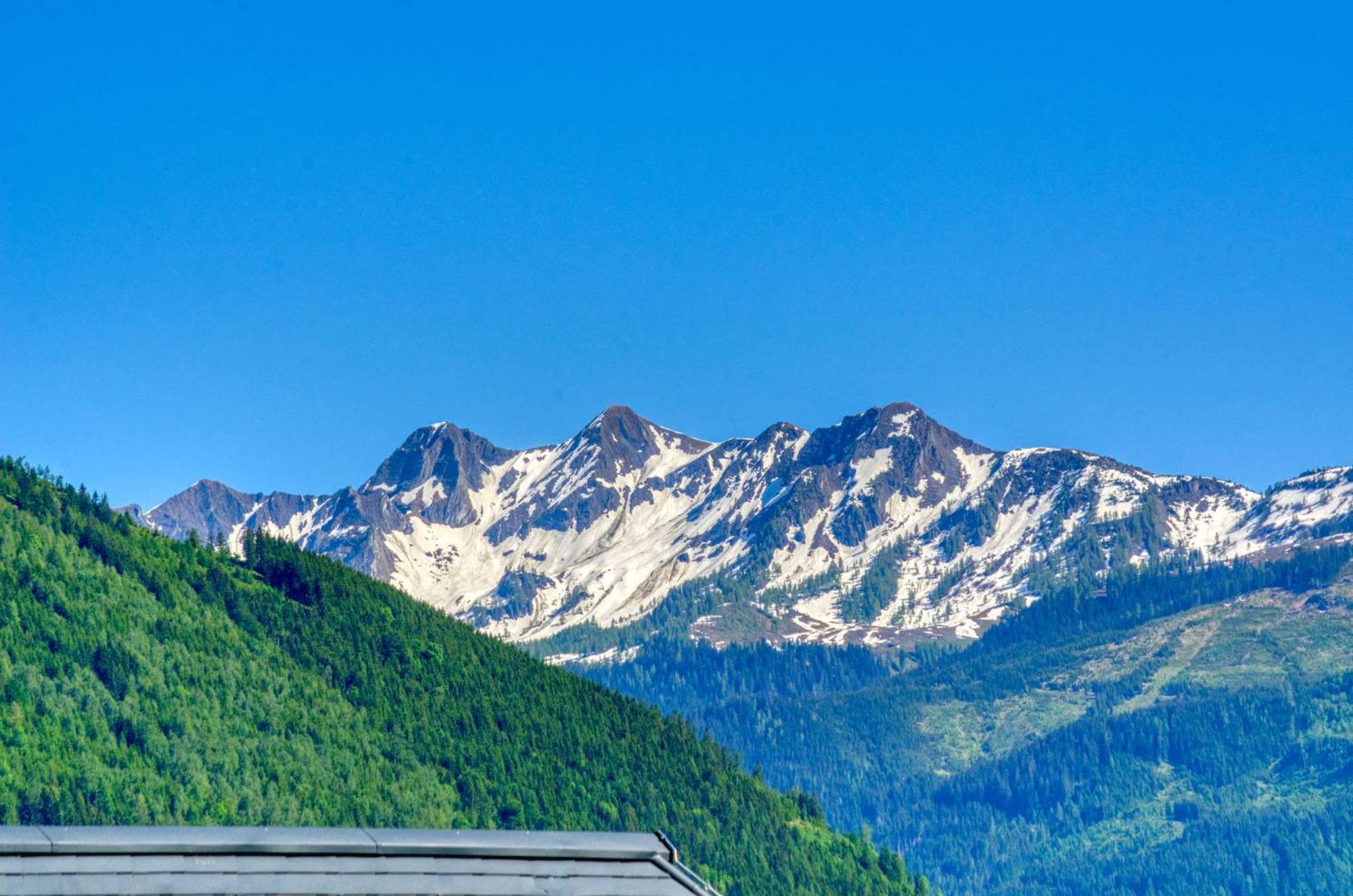Apartment Melanie - By Alpen Apartments Zell am See Exterior photo